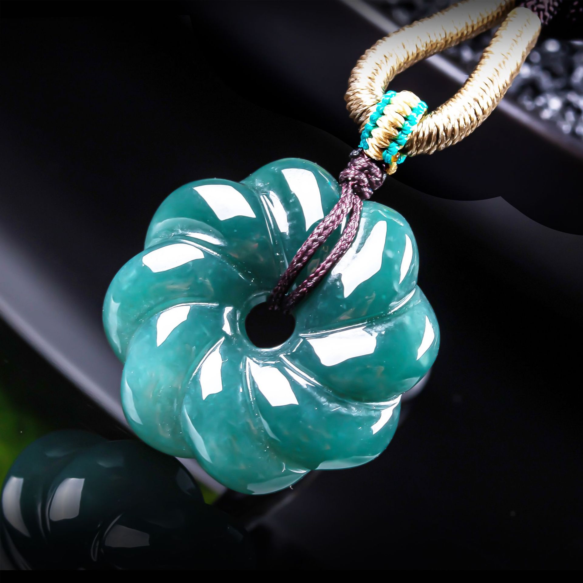 Jewelry & Watches Sp Z Oo Ul Frezerów 3 - Natürlicher burmesischer Jadeit-Blumenanhänger Halskette Accessoires Edelstein-Talismane