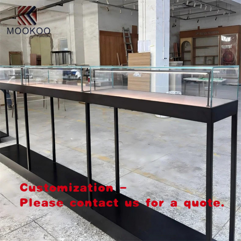 Anpassbare Glasvitrine mit Met – Jewelry Store For Watches Bewertung und Preis