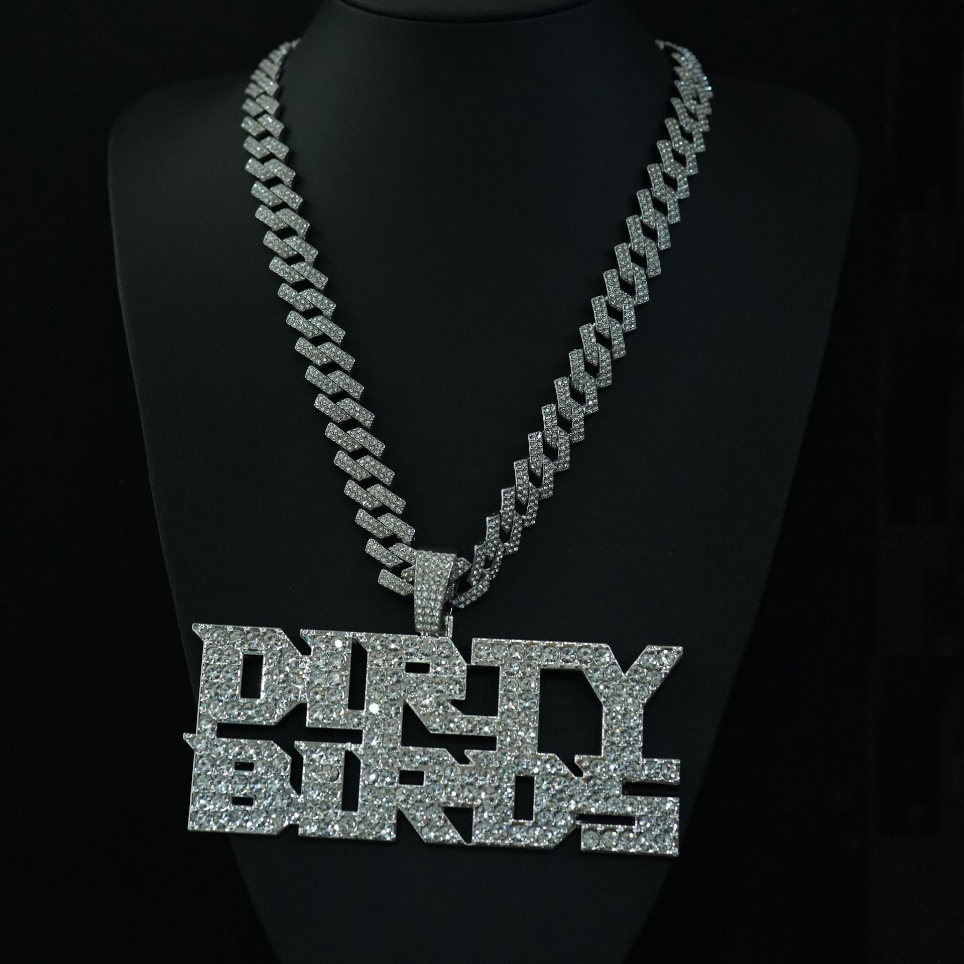 DIY-Zubehör DIRTYBIRDS Super B – Atlanta Jewelry & Watches Wholesale Bewertung und Preis