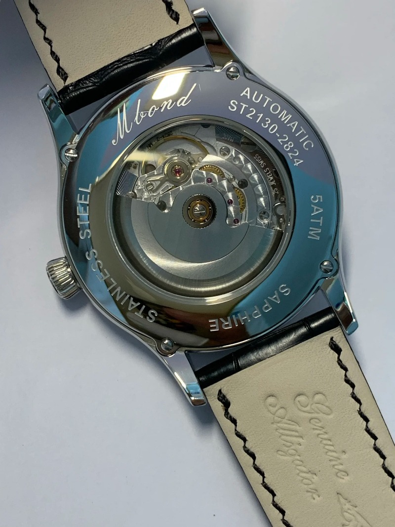 Wordless Book, Schweizer Feinm – Jewelry For Watches Bewertung und Preis