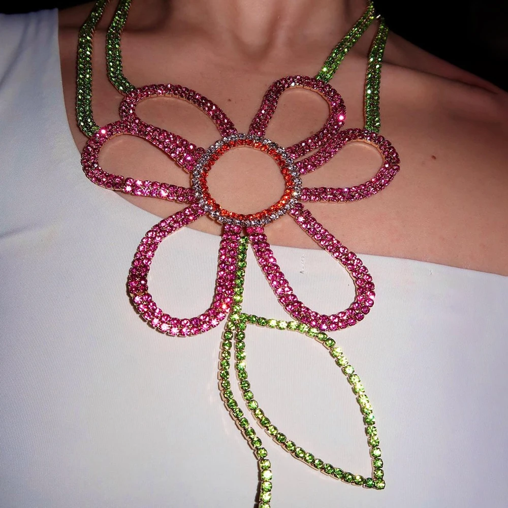Farbenfrohe Kristallblumen-Sta – Crystal Choker Necklace Bewertung und Preis
