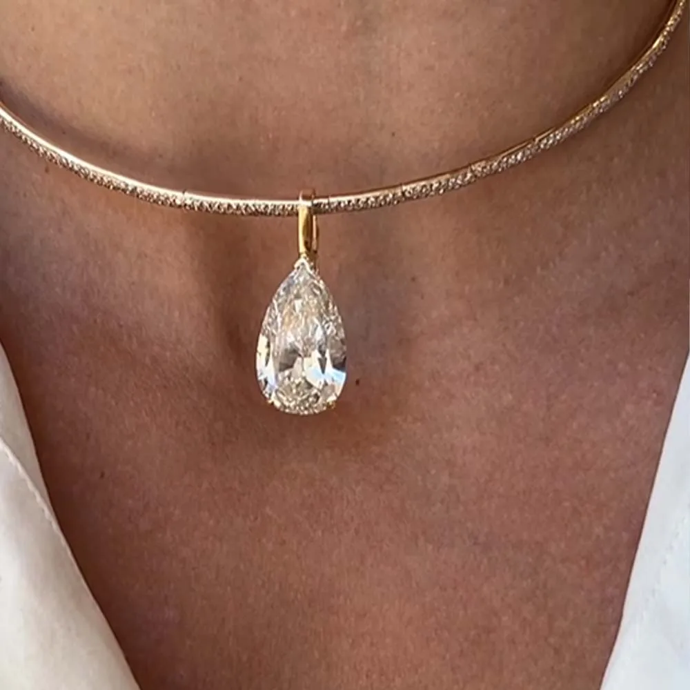 Stonefans Wassertropfen-Anhäng – Crystal Choker Necklace Bewertung und Preis