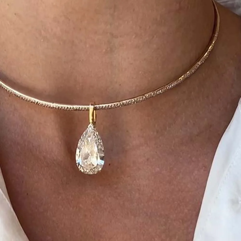 Stonefans Wassertropfen-Anhäng – Crystal Choker Necklace Bewertung und Preis